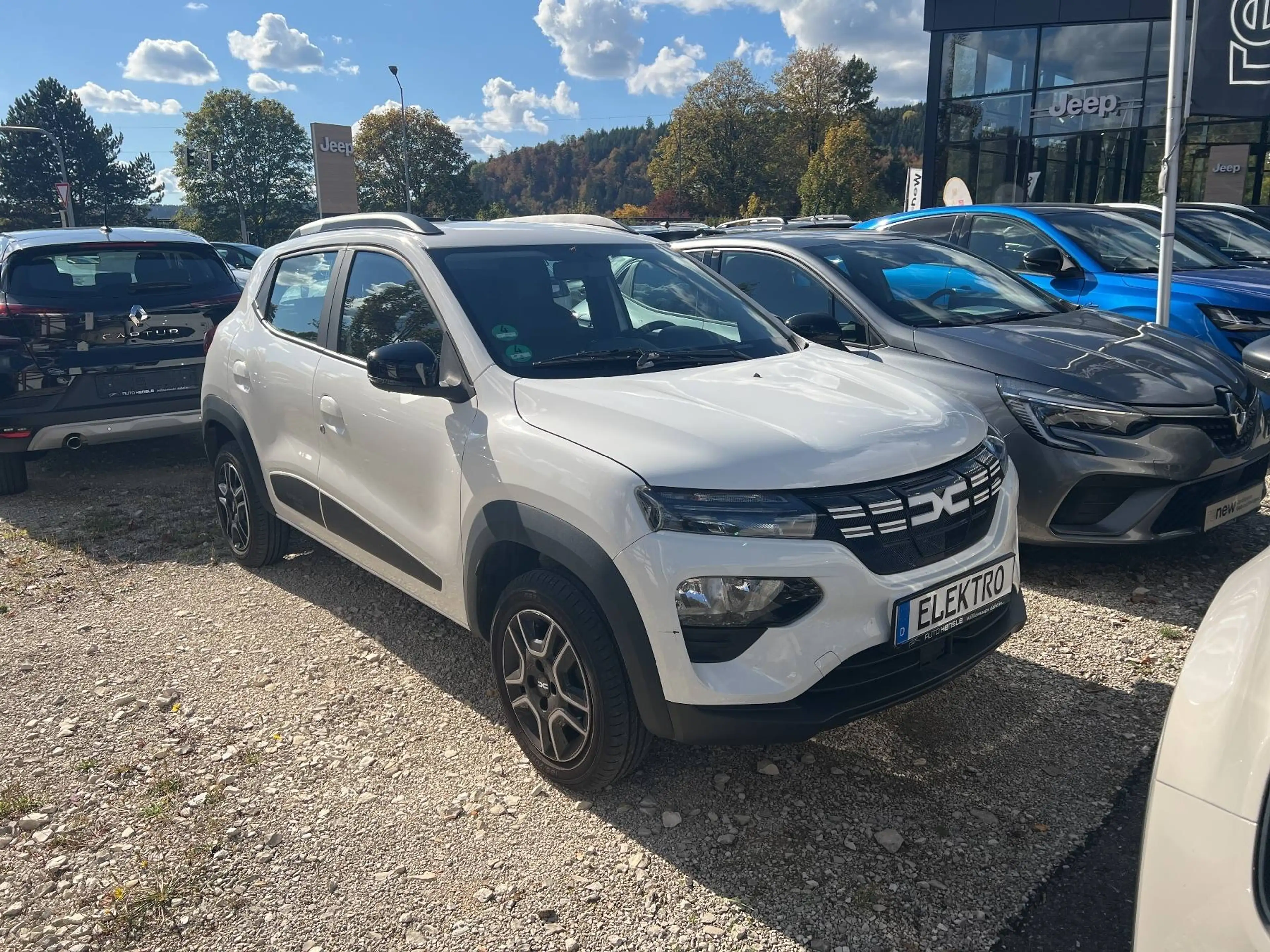 Dacia Spring Electric 45 Essential Batterie 90 % CCS R-Kamera