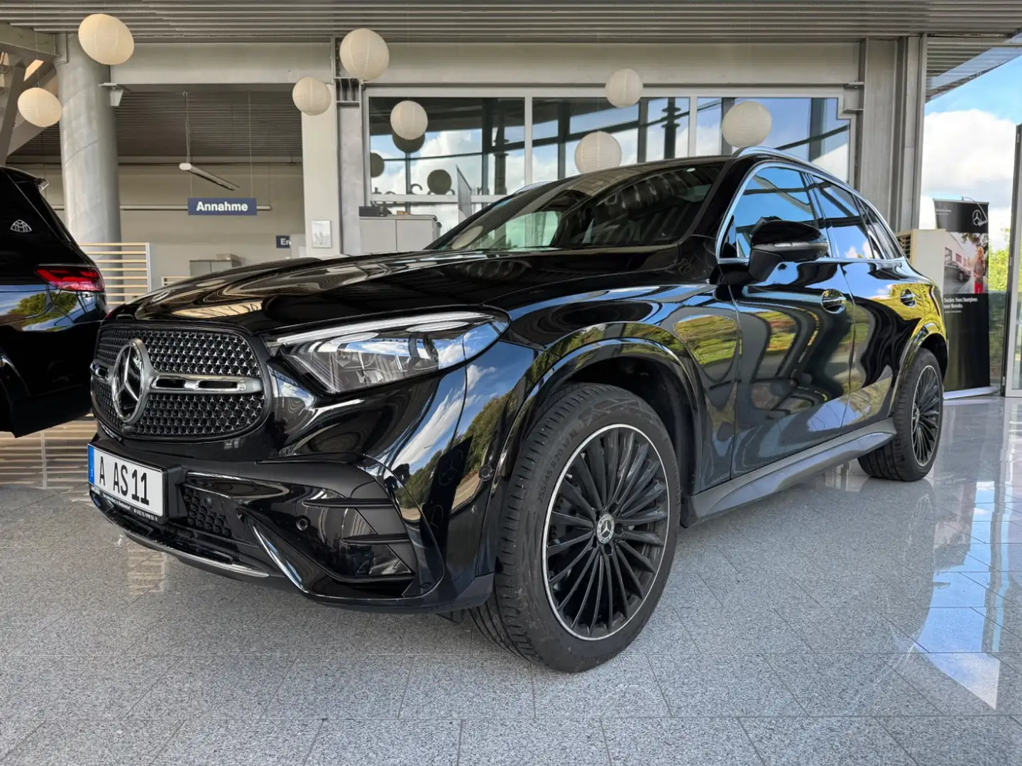 Mercedes-Benz GLC 450 d 4M AIRMATIC+AMG Premium+ +AHK+HeadUP Schwarz - 1
