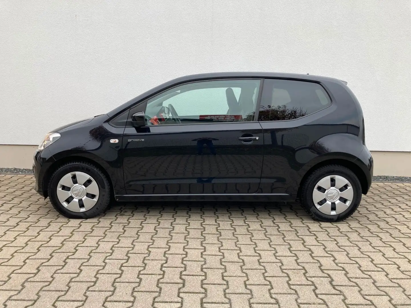 Volkswagen up! groove up! Schiebedach Navi Sitzheizung  PDC Schwarz - 2