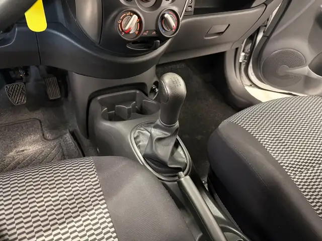 Nissan Micra view 10