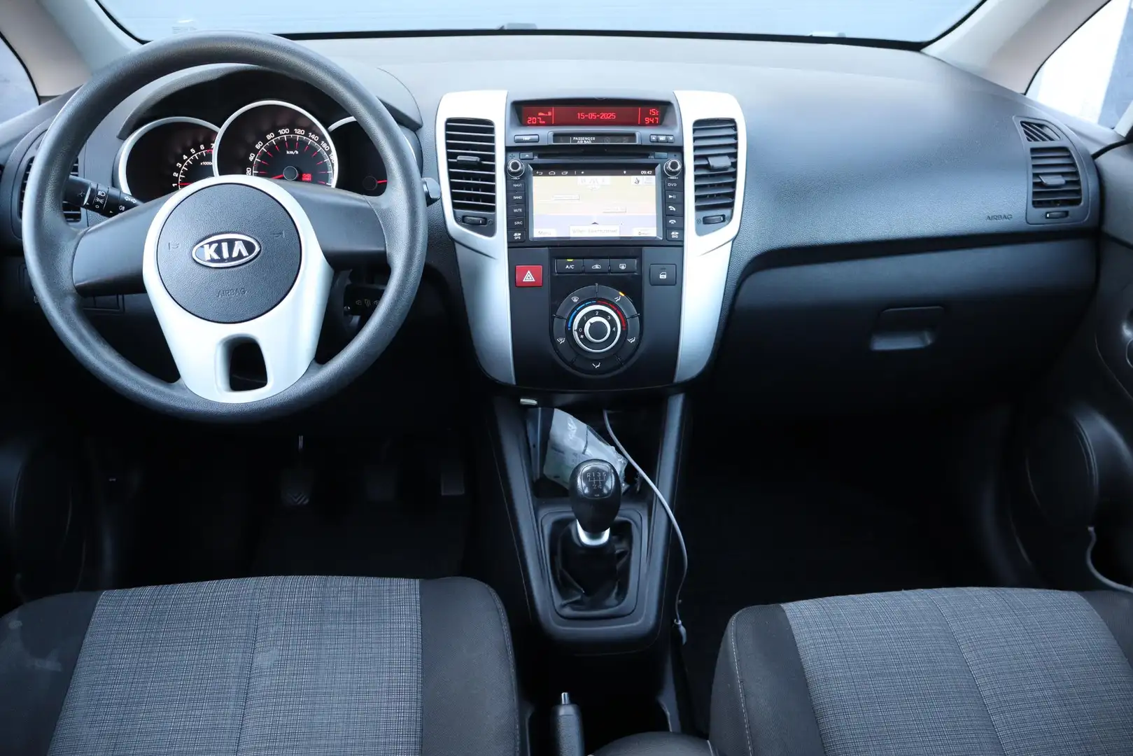 Kia Venga 1.4 CVVT X-tra Navigatie, Airco, Elektrische ramen Grijs - 2