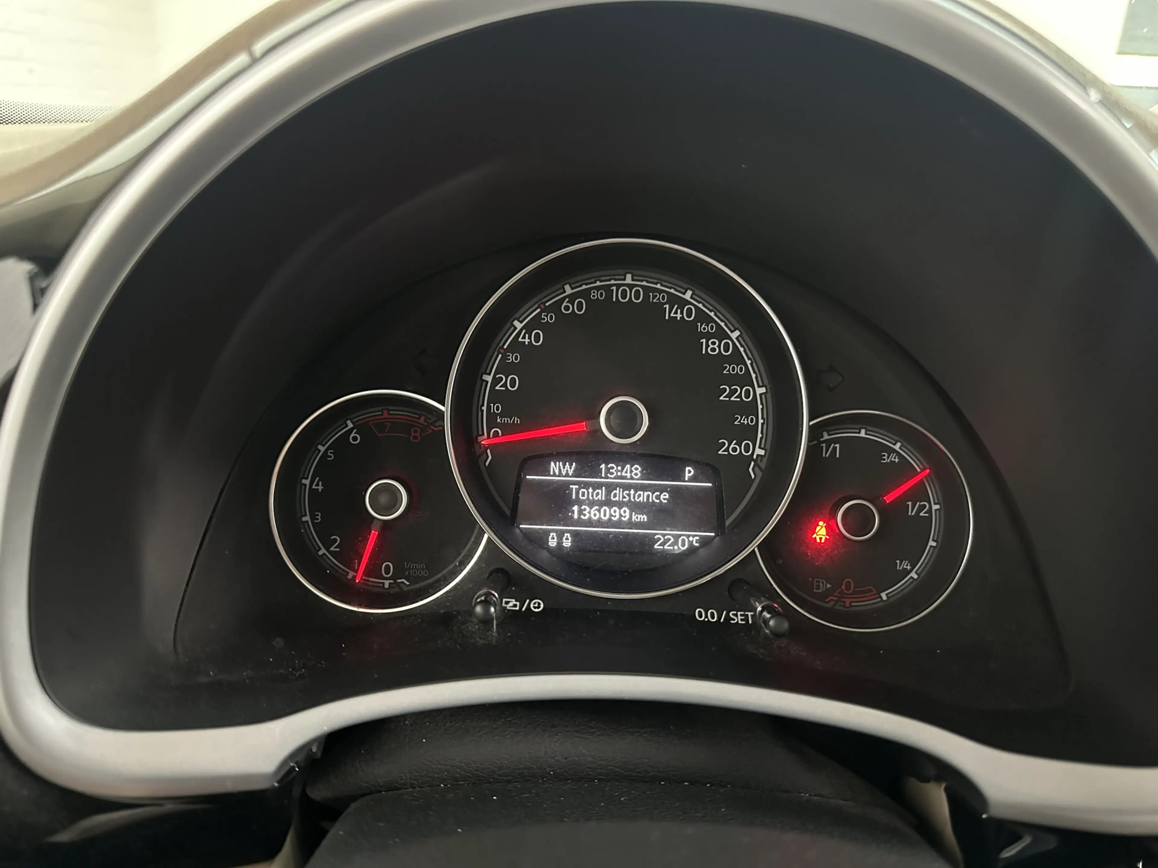 Volkswagen Beetle 1.2 TSI Design BlueMotion CLIMA / CRUISE / NAVI / — photo 10