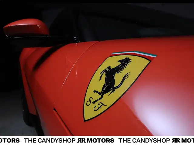 Ferrari 12 Cilindri *Sonderfarbe*NEUWAGEN*Mega_Spec* Ansicht 18