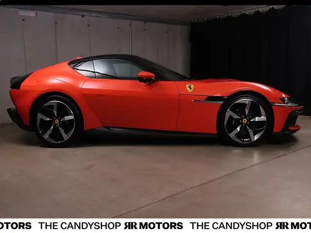 Ferrari 12 Cilindri *Sonderfarbe*NEUWAGEN*Mega_Spec* Ansicht 3