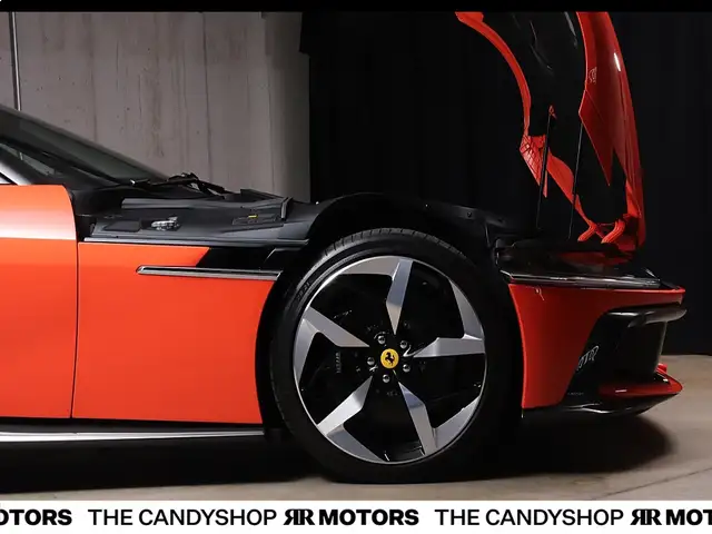 Ferrari 12 Cilindri *Sonderfarbe*NEUWAGEN*Mega_Spec* Ansicht 14