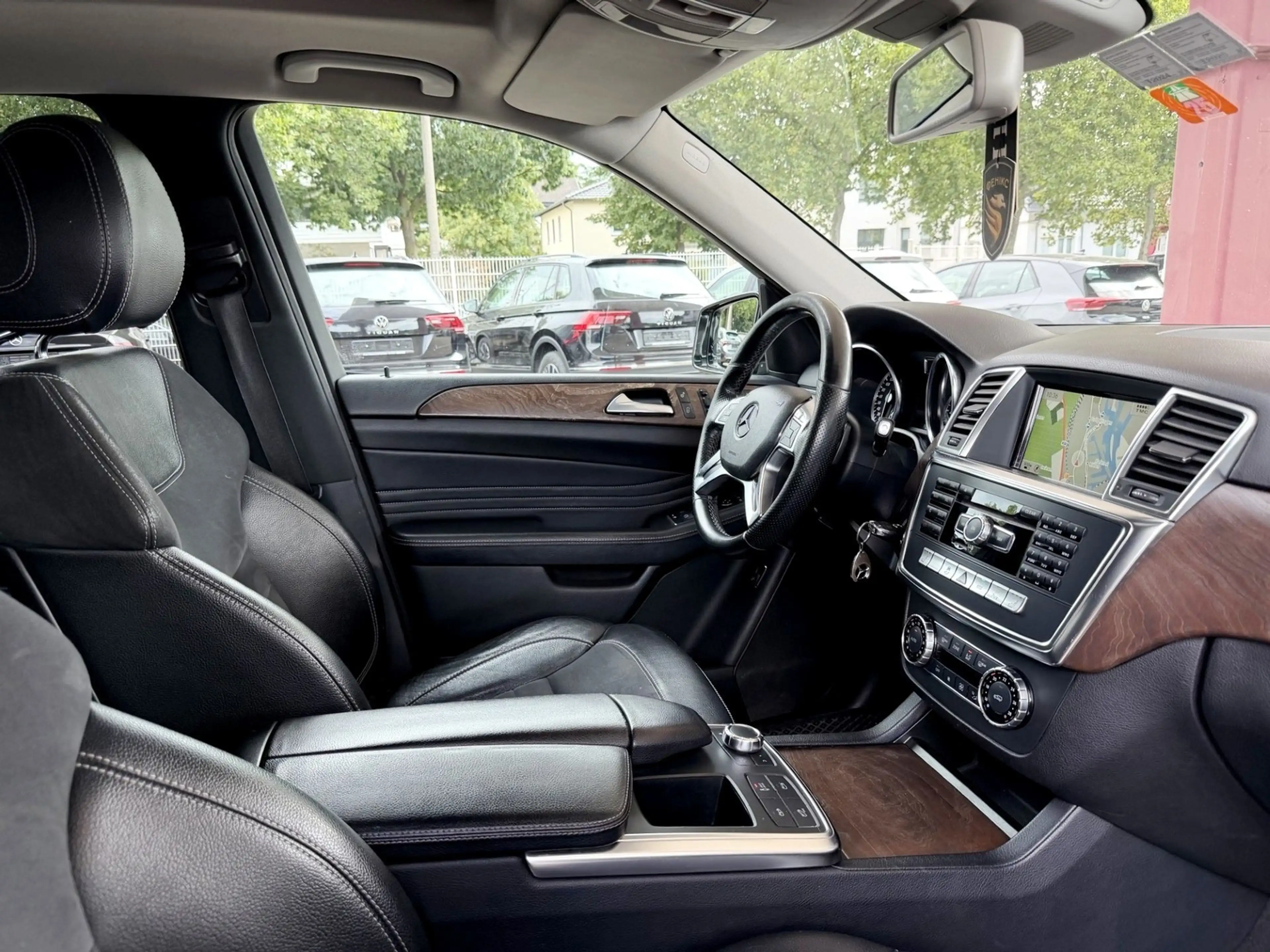 Mercedes-Benz ML 350 CDI AMG LINE/COMAND/SSD/KAMERA/LEDER — photo 8