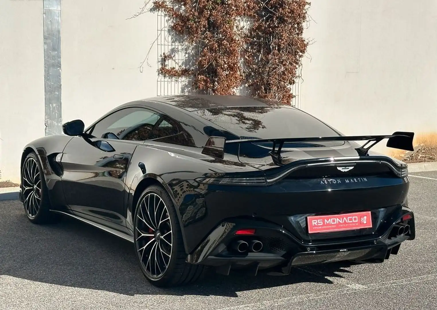 Aston Martin V8 535 f1 edition Schwarz - 2