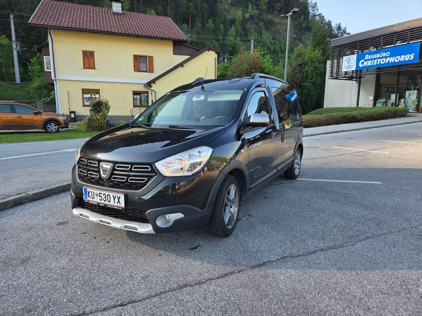 Dacia Dokker Dokker Stepway Blue dCi 95 Stepway Schwarz - 2
