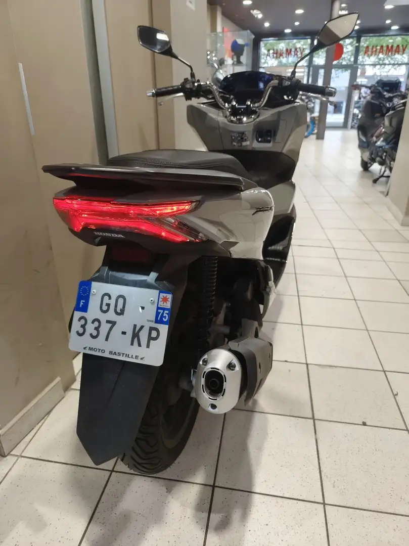 Honda PCX 125 Gris - 2