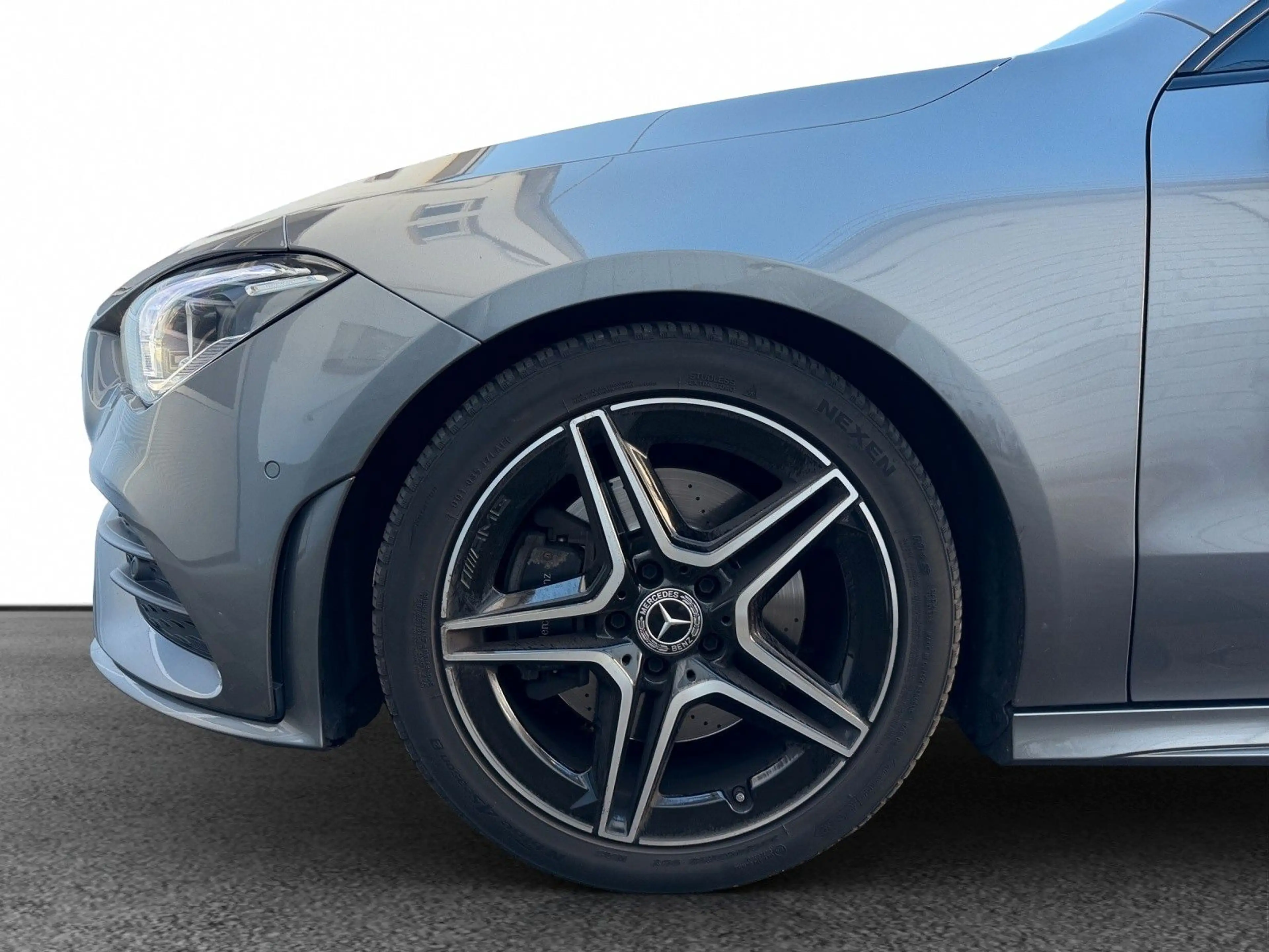 Mercedes-Benz CLA 220 CLA 200 Shooting Brake AMG LINE+Burmester+ Pano+ — photo 14