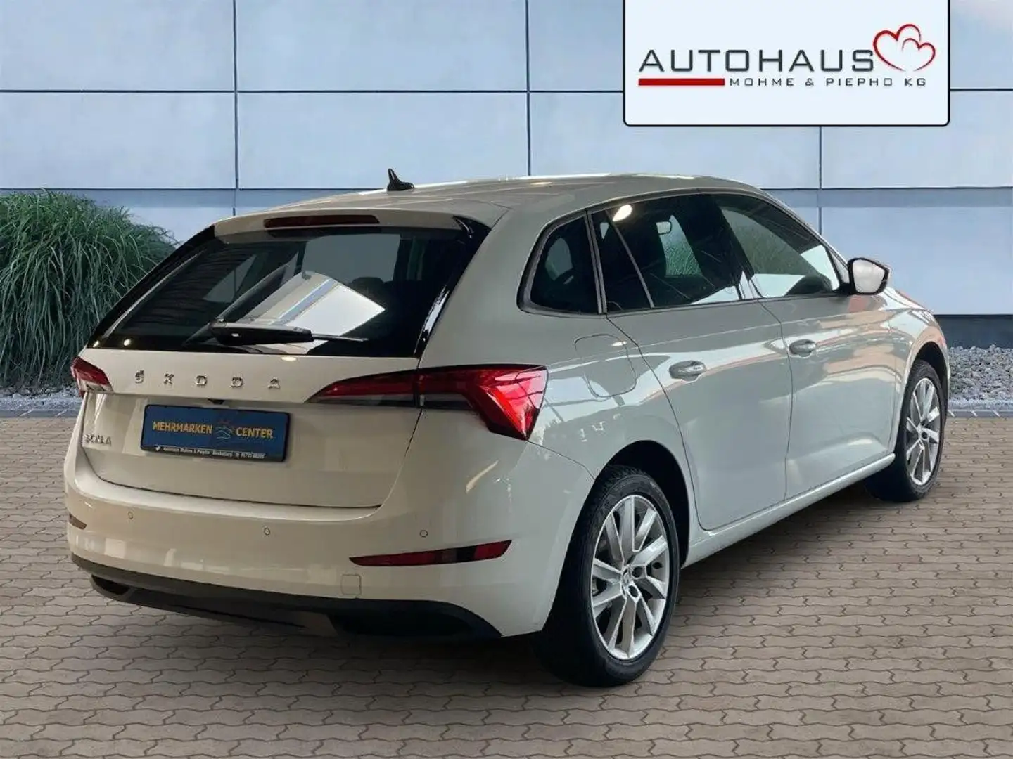 Skoda Scala Style Elek. Heckkl., Beh. Lenkr., CarPlay Weiß - 2
