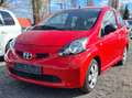 Toyota Aygo Basis / Kleinwagen Rot - thumbnail 1