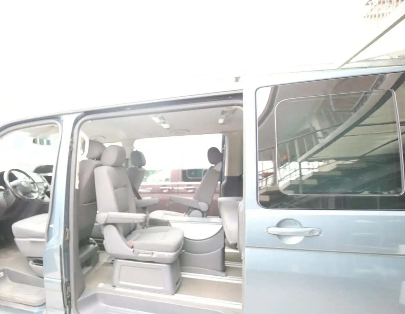 Volkswagen T5 Multivan VW T5 2.5tdi 174cv 7Posti Webasto Klima Navi Grigio - 2