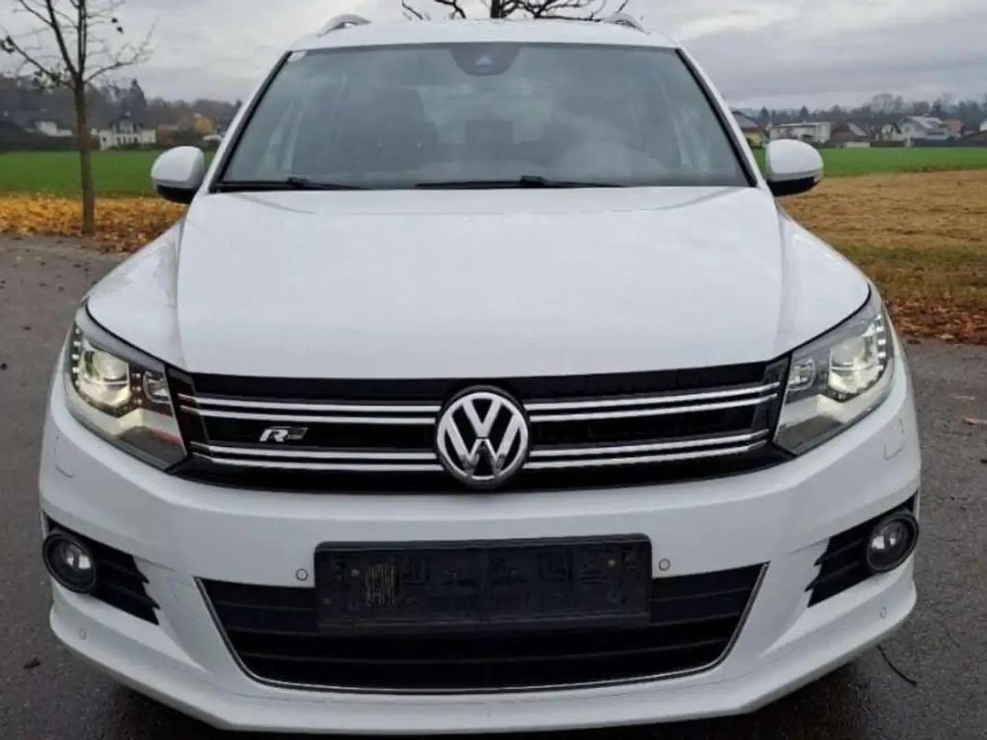 Volkswagen Tiguan Tiguan 2,0 TDI BMT 4Motion Sport DSG Sport Weiß - 2