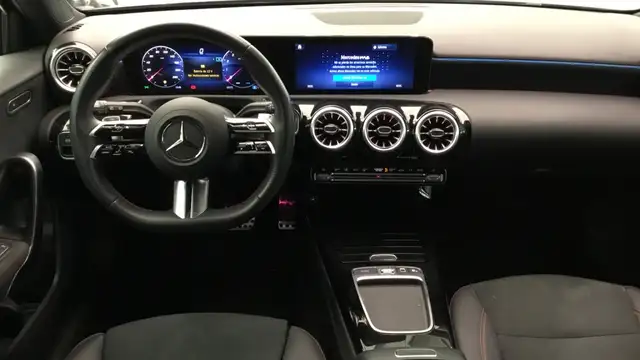 Mercedes-Benz A-Class view 8