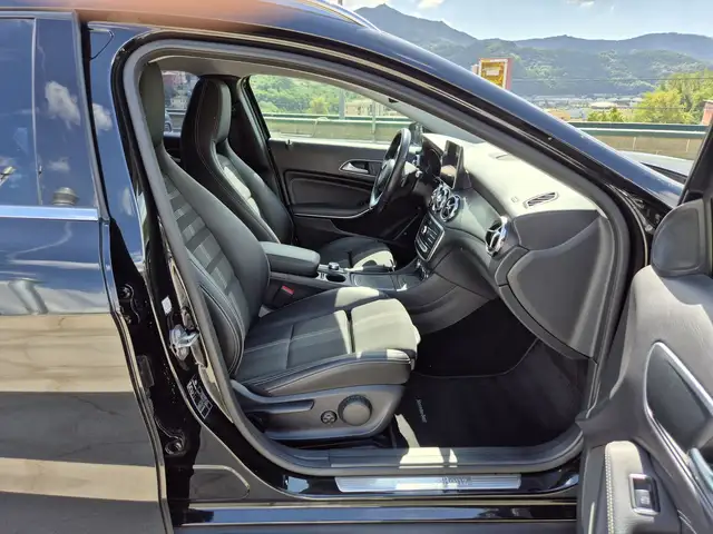 Mercedes-Benz Gla view 7