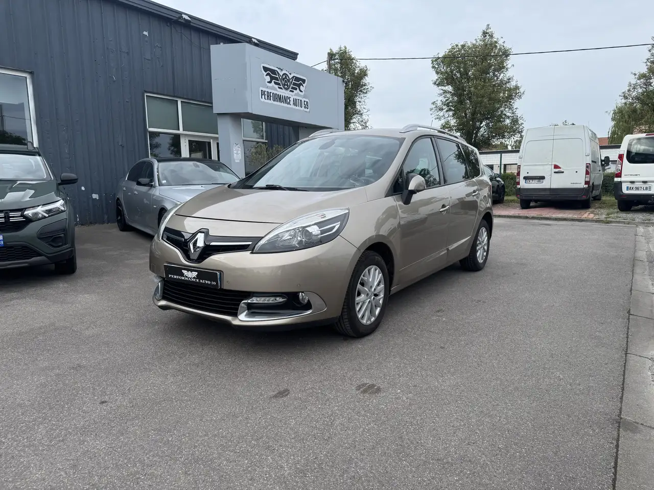 Renault Grand Scenic ScÃ©nic III dCi 110 FAP eco2 Authentique