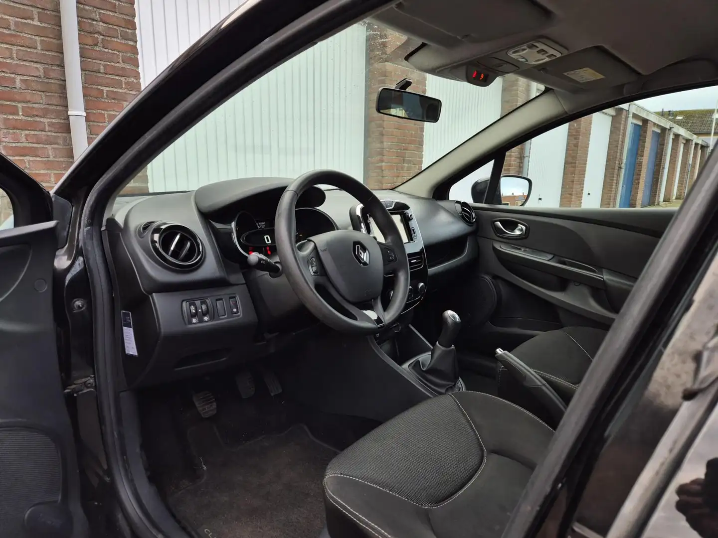 Renault Clio 0.9 TCe Expression / Origineel NL / Airco / Cruise Negro - 2