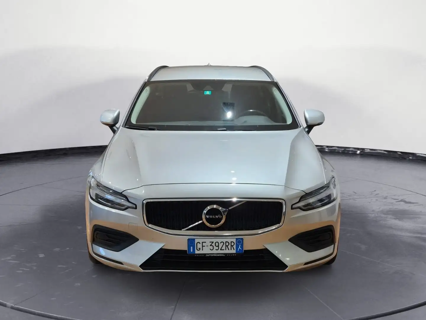 Volvo V60 V60 B4 (d) Geartronic Momentum Business Grigio - 2