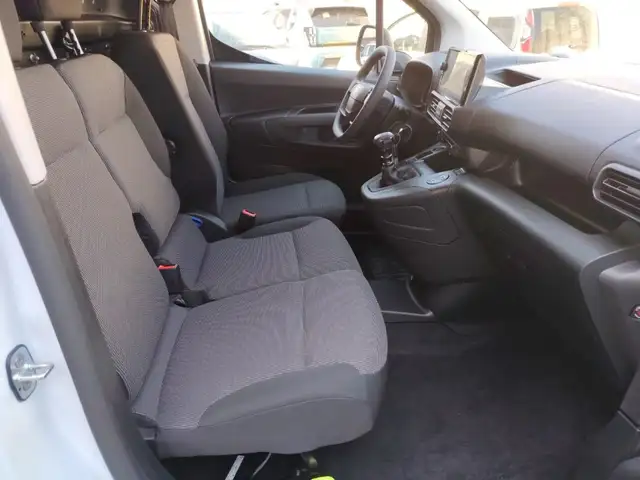 Fiat Doblo view 14