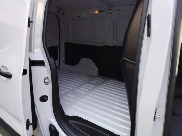 Fiat Doblo view 11