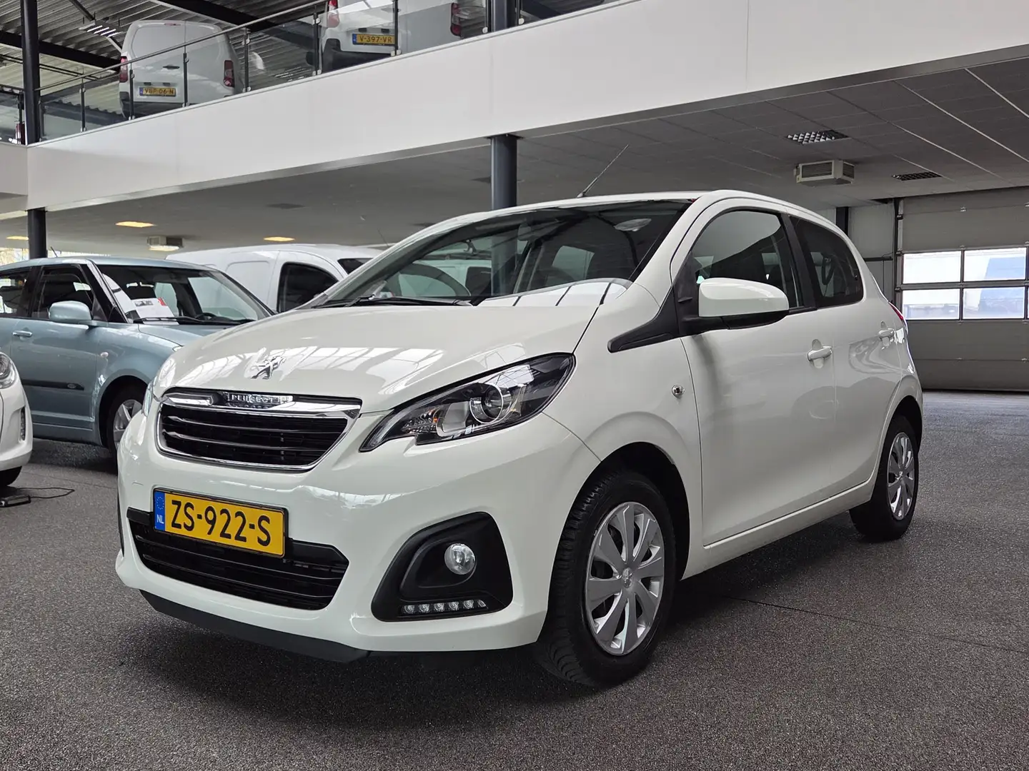 Peugeot 108 1.0 e-VTi Active Wit - 1