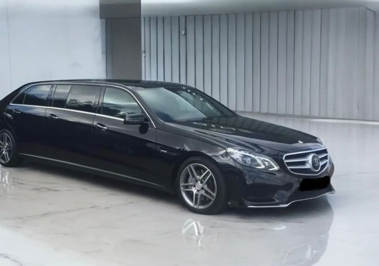 Mercedes-Benz E 350 *BINZ*6-TÜRER*STRETCHLIMOUSINE*2-2-3 SITZE* Negro - 2