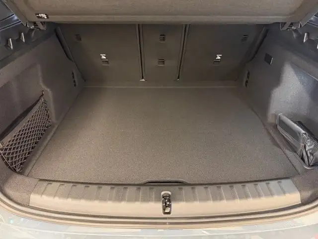 BMW X1 xDrive30e U11 XB2 Ansicht 10