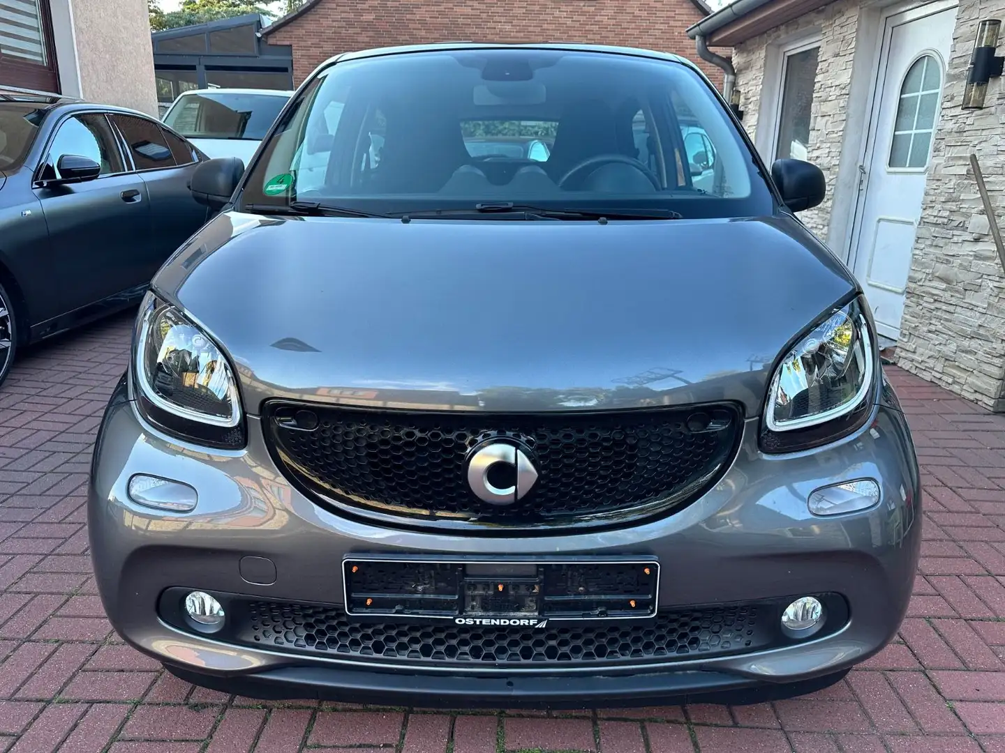 smart forFour forfour Passion ERST 5400KM+1.HAND+NAVI Grau - 2