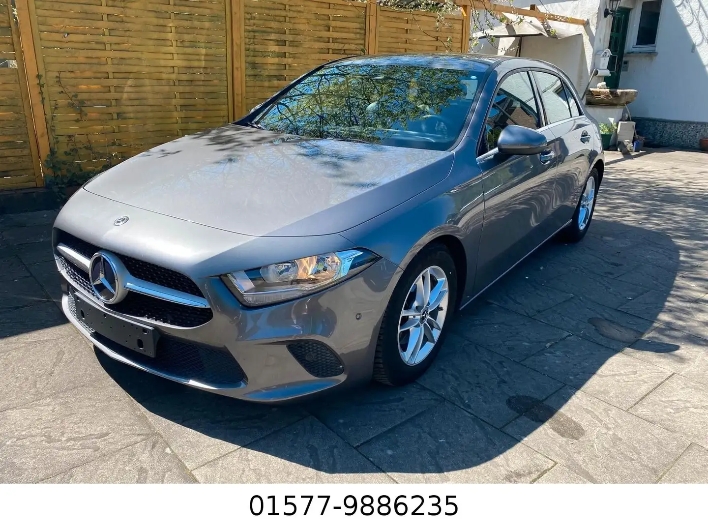 Mercedes-Benz A 160 Navi WideScreen  RCam Gris - 1