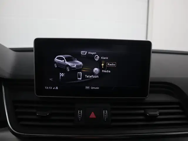Audi Q5 view 29