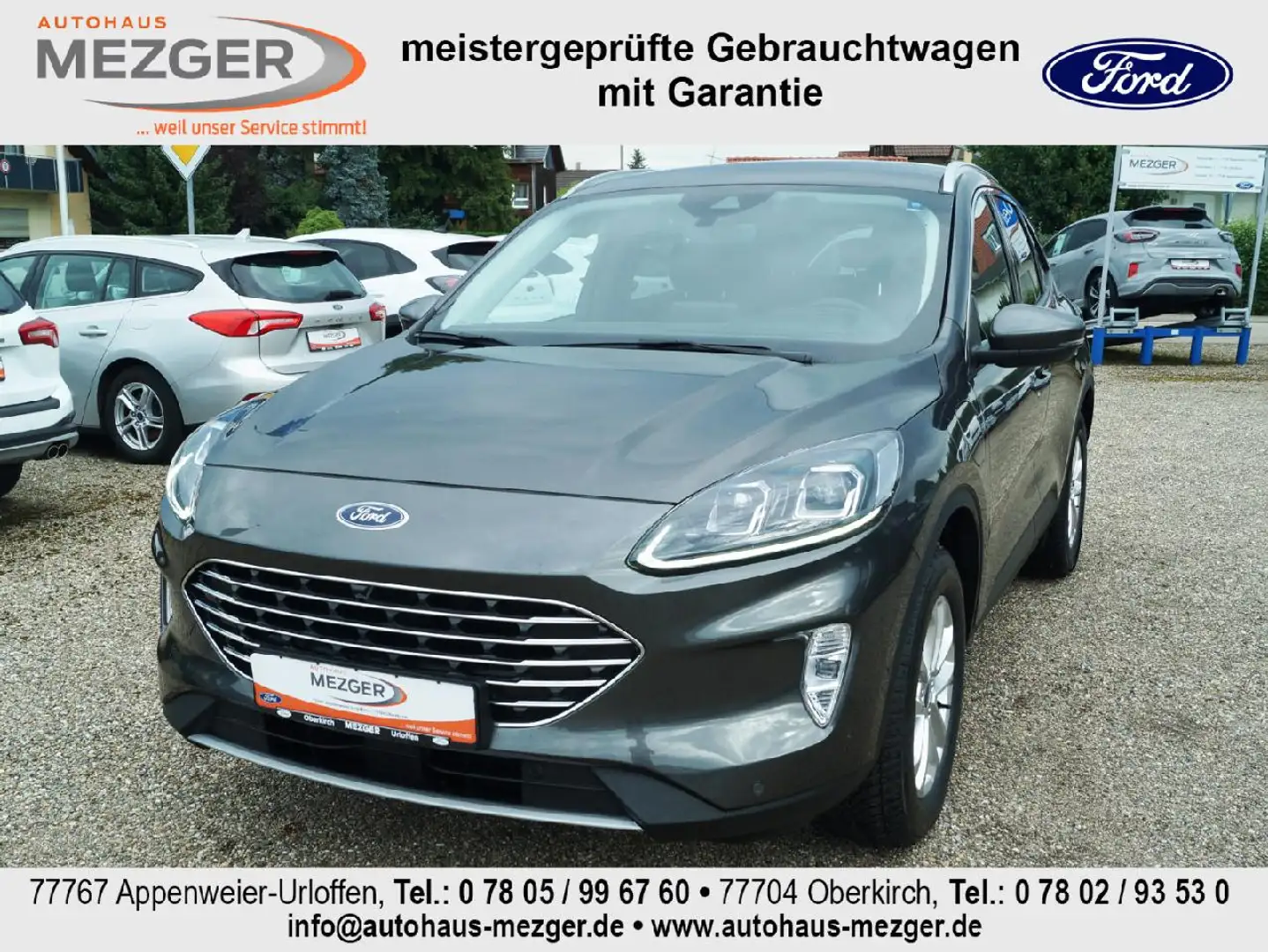 Ford Kuga Plug-In Hybrid Titanium Grau - 1