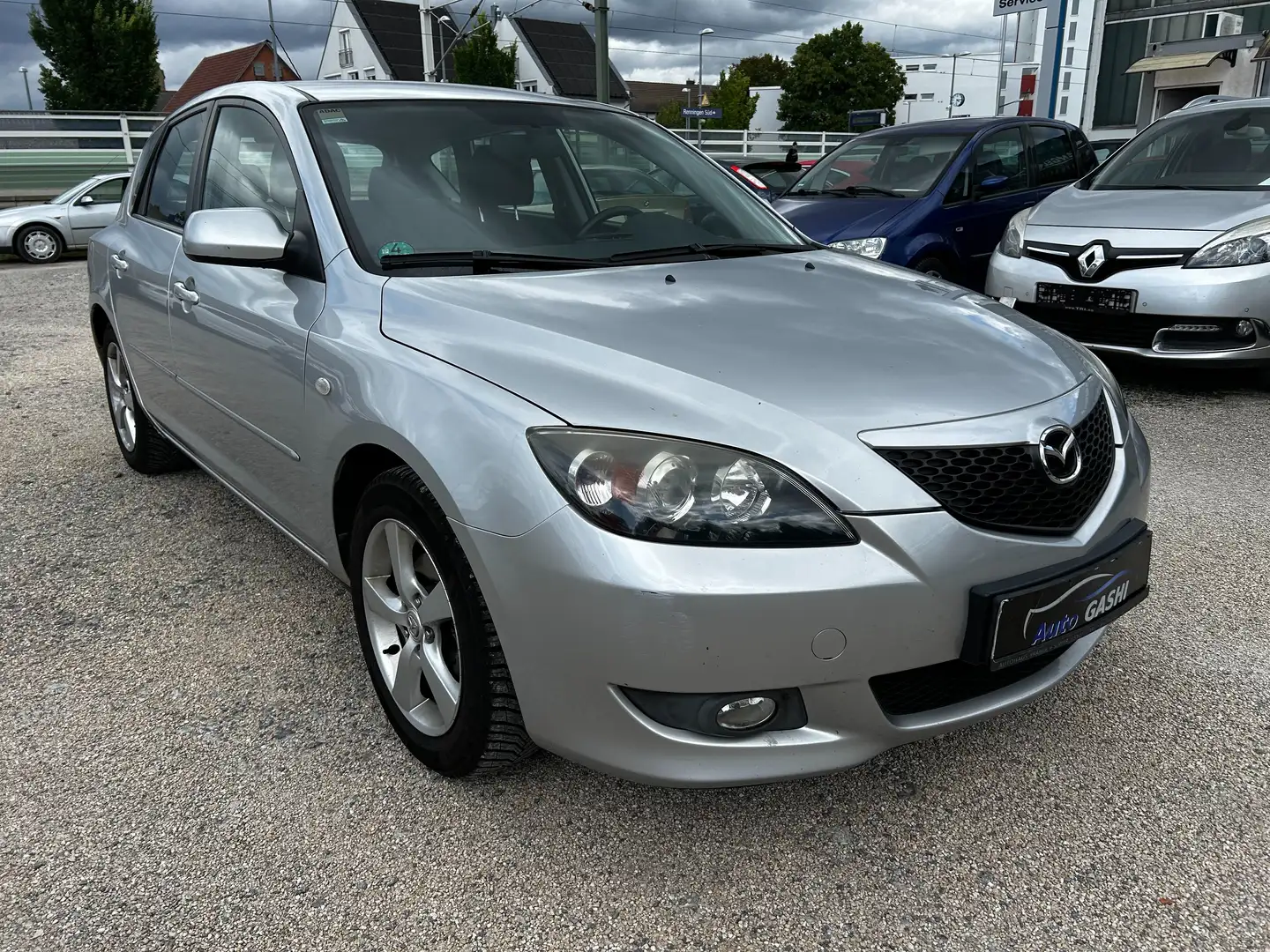 Mazda 3 1.6 Sport Active Gris - 1