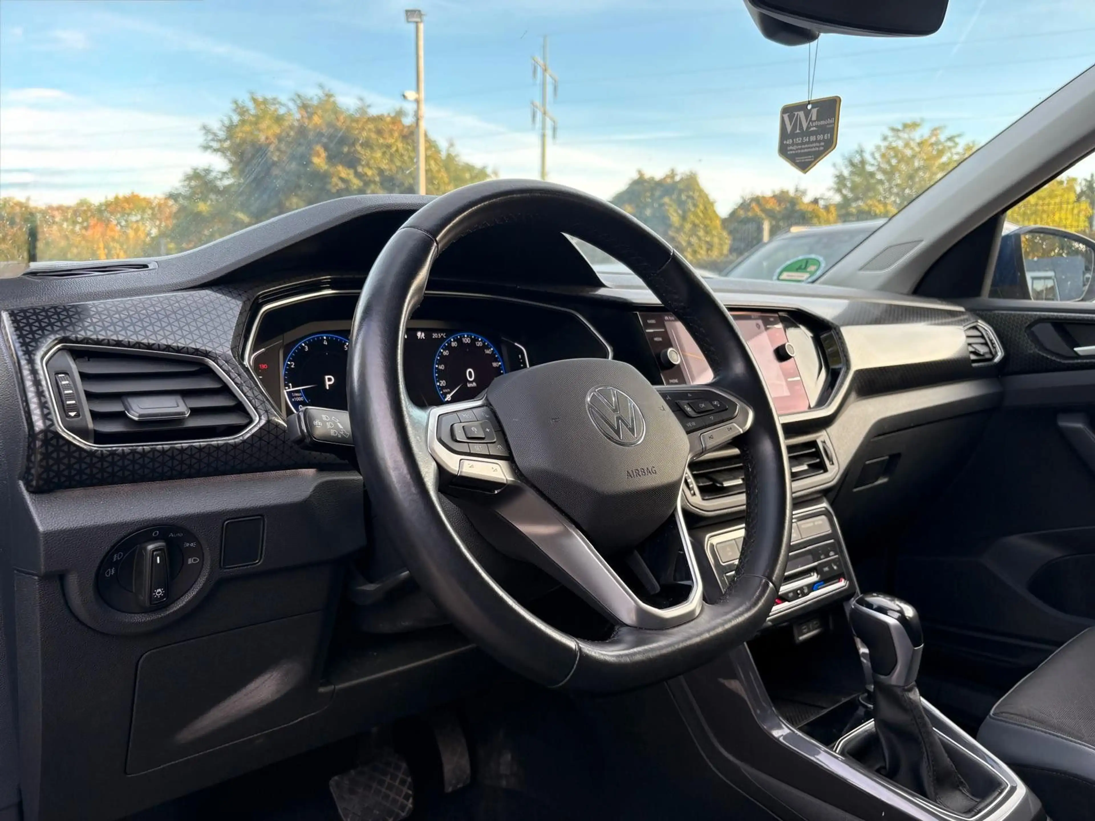 Volkswagen T-Cross TSI OPF DSG ACC*NAVI*KAMERA*AWR — photo 8
