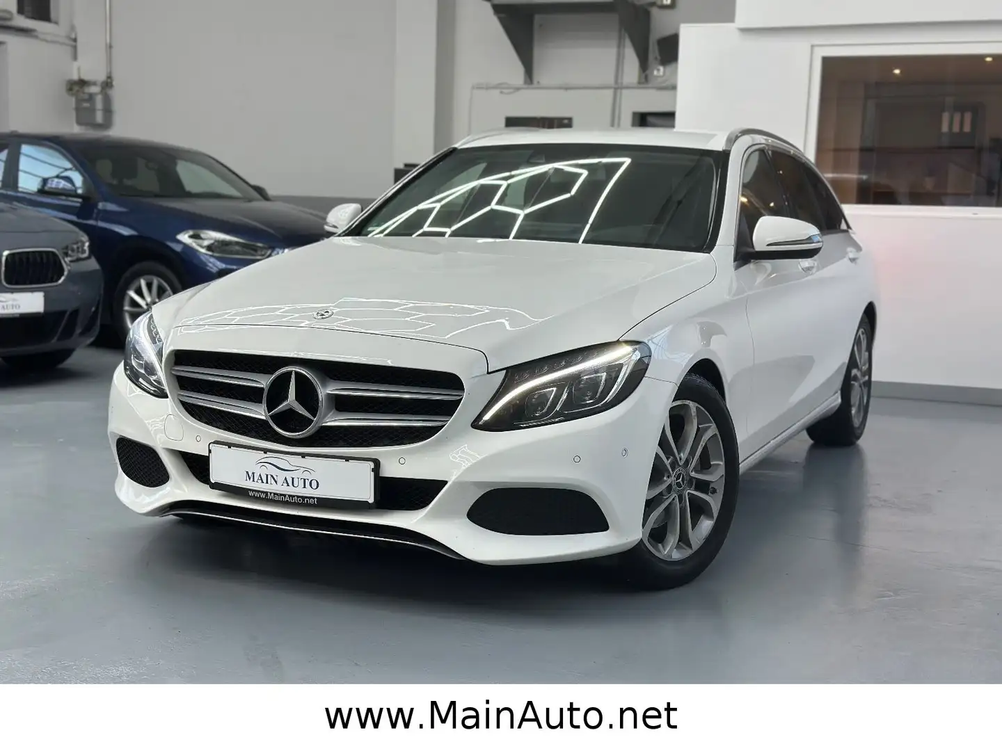 Mercedes-Benz C 220 T LED/Head-UP/AHK/SportSitze/TotWinkel/NAV Weiß - 2