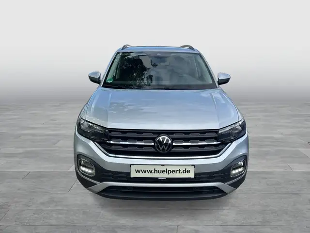 Volkswagen T-Cross view 6