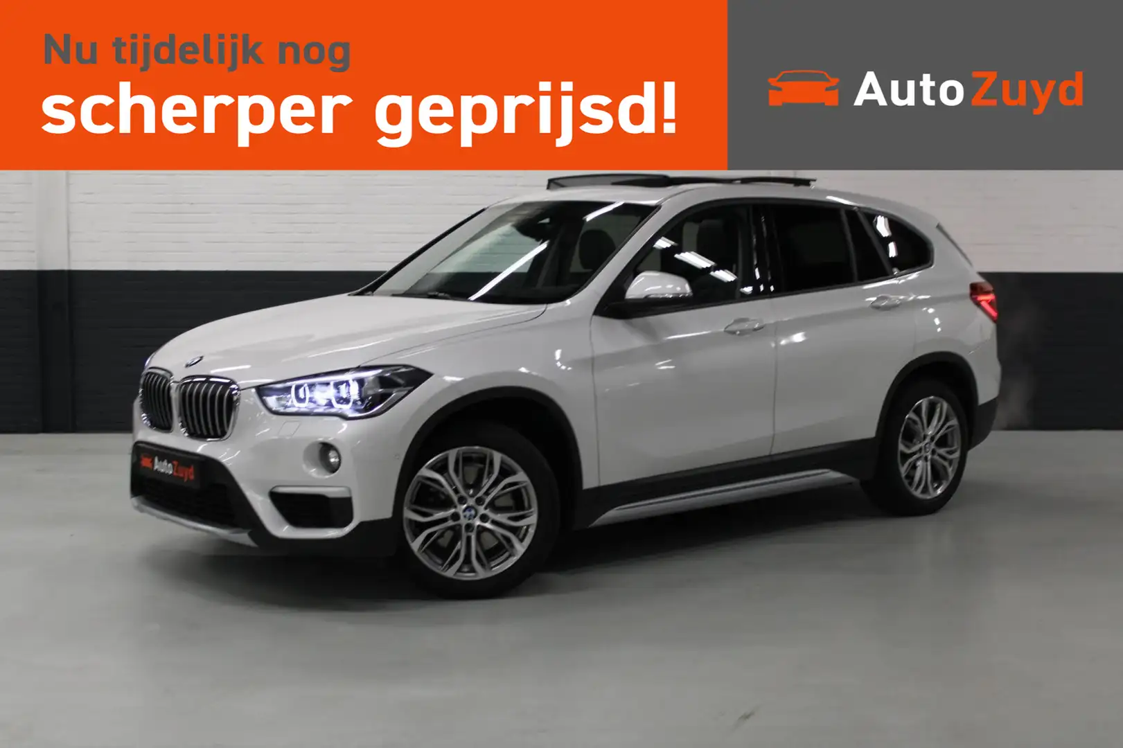 BMW X1 XDrive20i xLine / Pano / HUD / Camera / Leder / Na Wit - 1