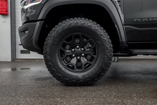 RAM 1500 Ram 1500 RHO Crew Cab 5'7''-Bed 4x4 Ansicht 8