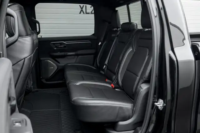 RAM 1500 Ram 1500 RHO Crew Cab 5'7''-Bed 4x4 Ansicht 45