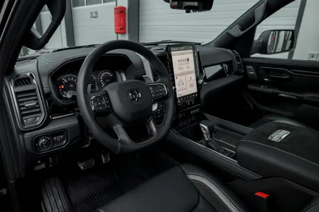 RAM 1500 Ram 1500 RHO Crew Cab 5'7''-Bed 4x4 Ansicht 14