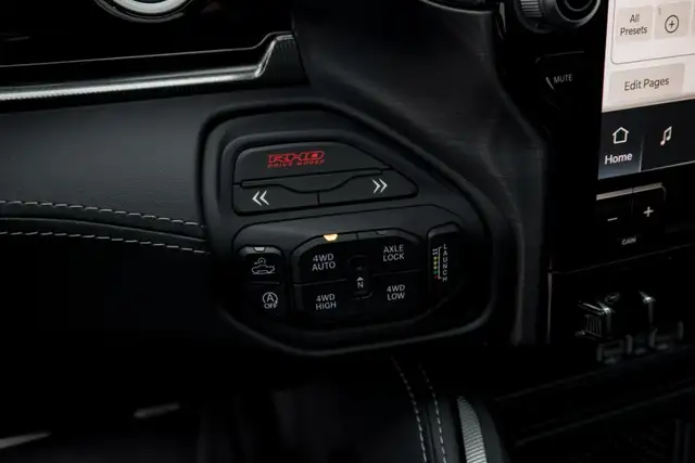 RAM 1500 Ram 1500 RHO Crew Cab 5'7''-Bed 4x4 Ansicht 32