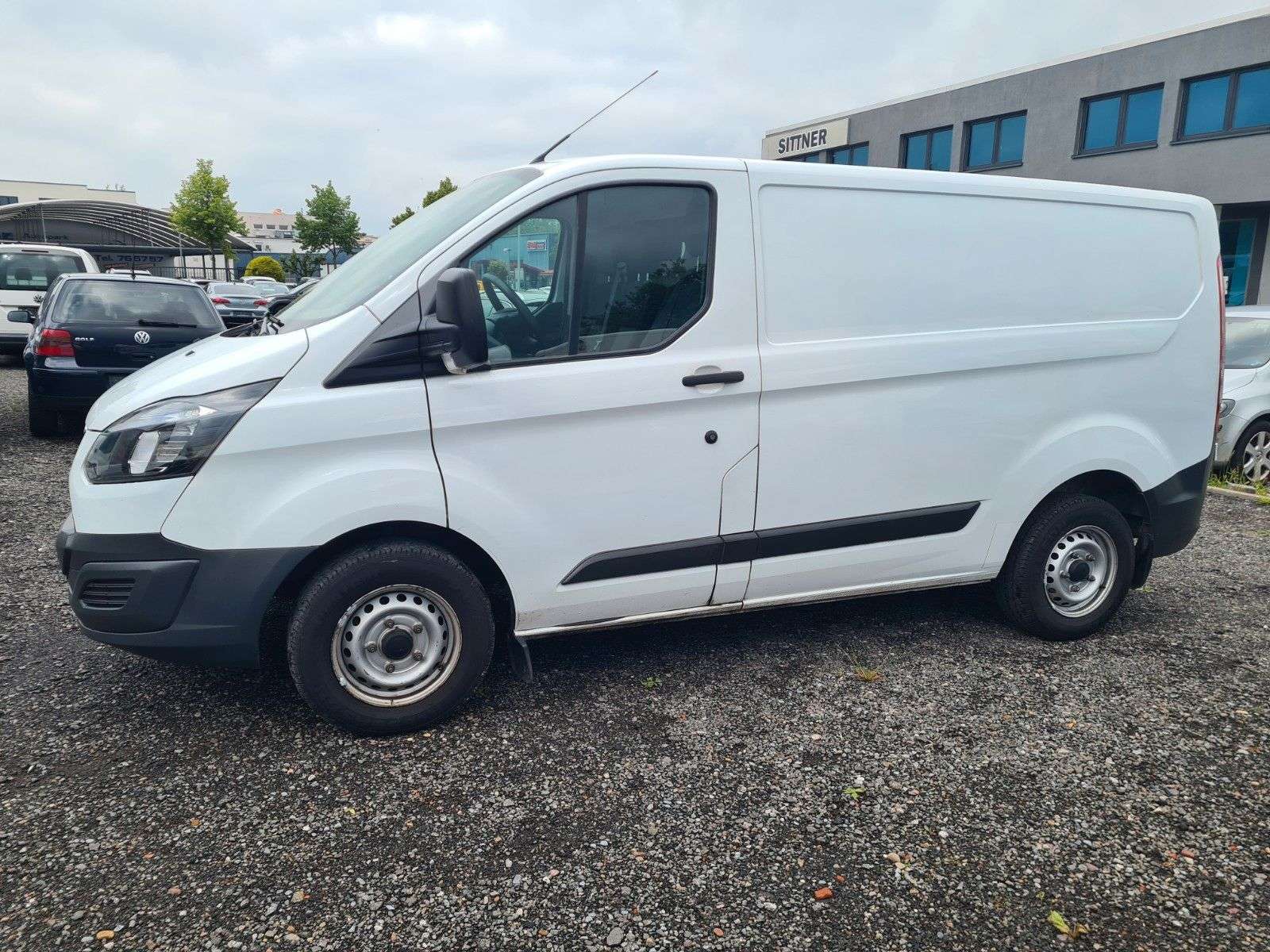 Second hand Ford Transit Custom 