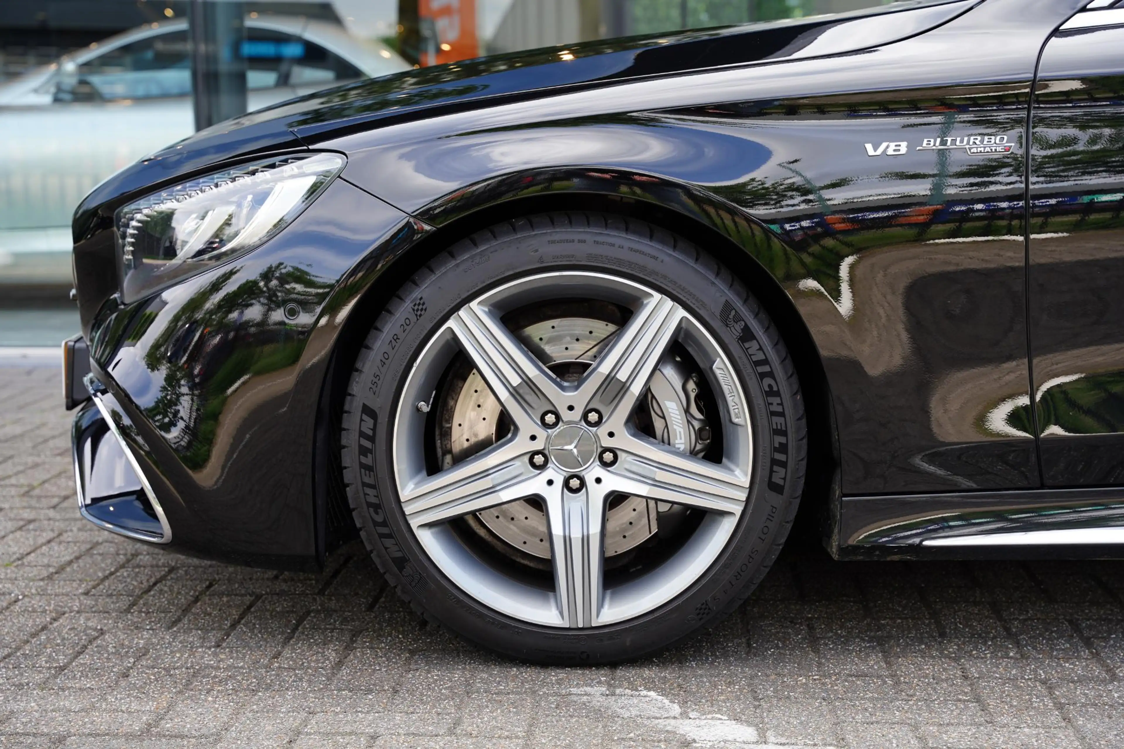 Mercedes-Benz S 63 AMG Cabriolet 4-Matic / Nachtzicht / Burmester — photo 30