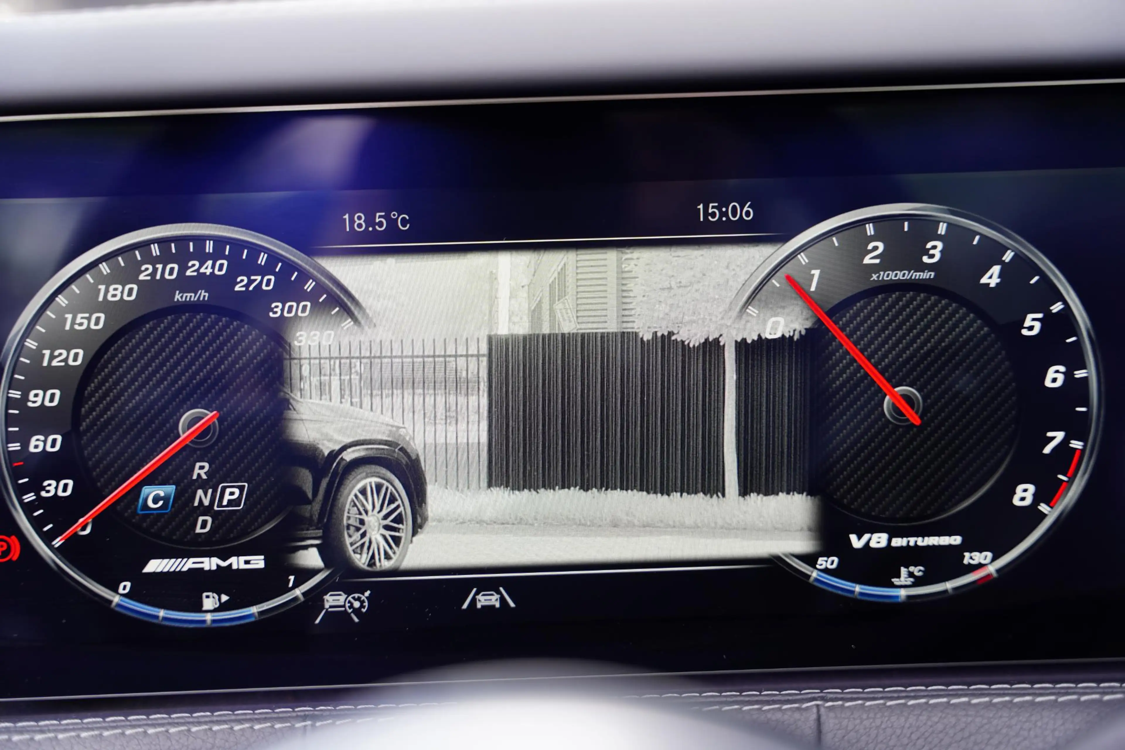 Mercedes-Benz S 63 AMG Cabriolet 4-Matic / Nachtzicht / Burmester — photo 31