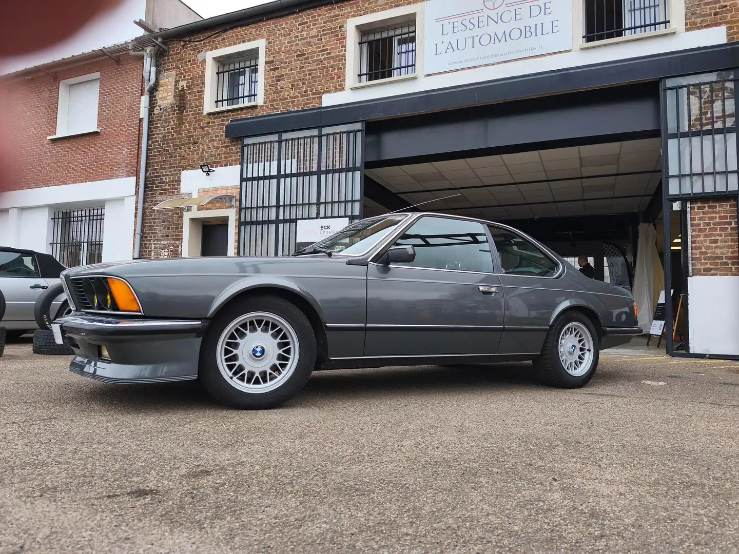 BMW 635 M 635 CSi Grijs - 2