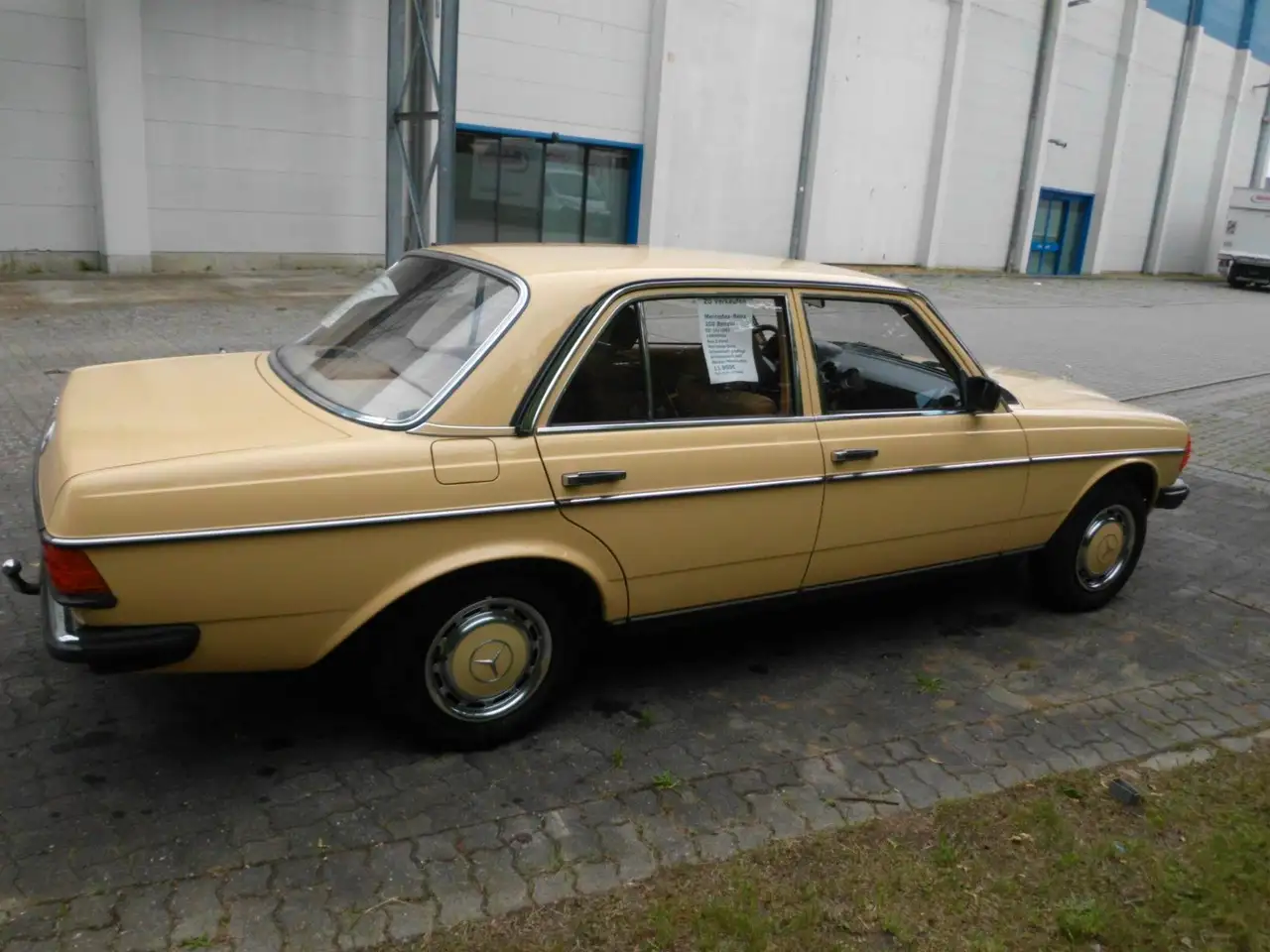 Mercedes-Benz 200 Becker Radio/Schiebedach.neuwertiger Zustand, foto 6