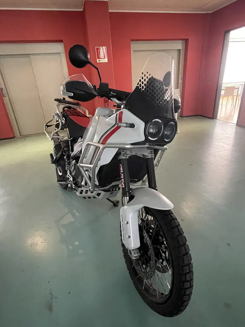 Ducati DesertX - 1