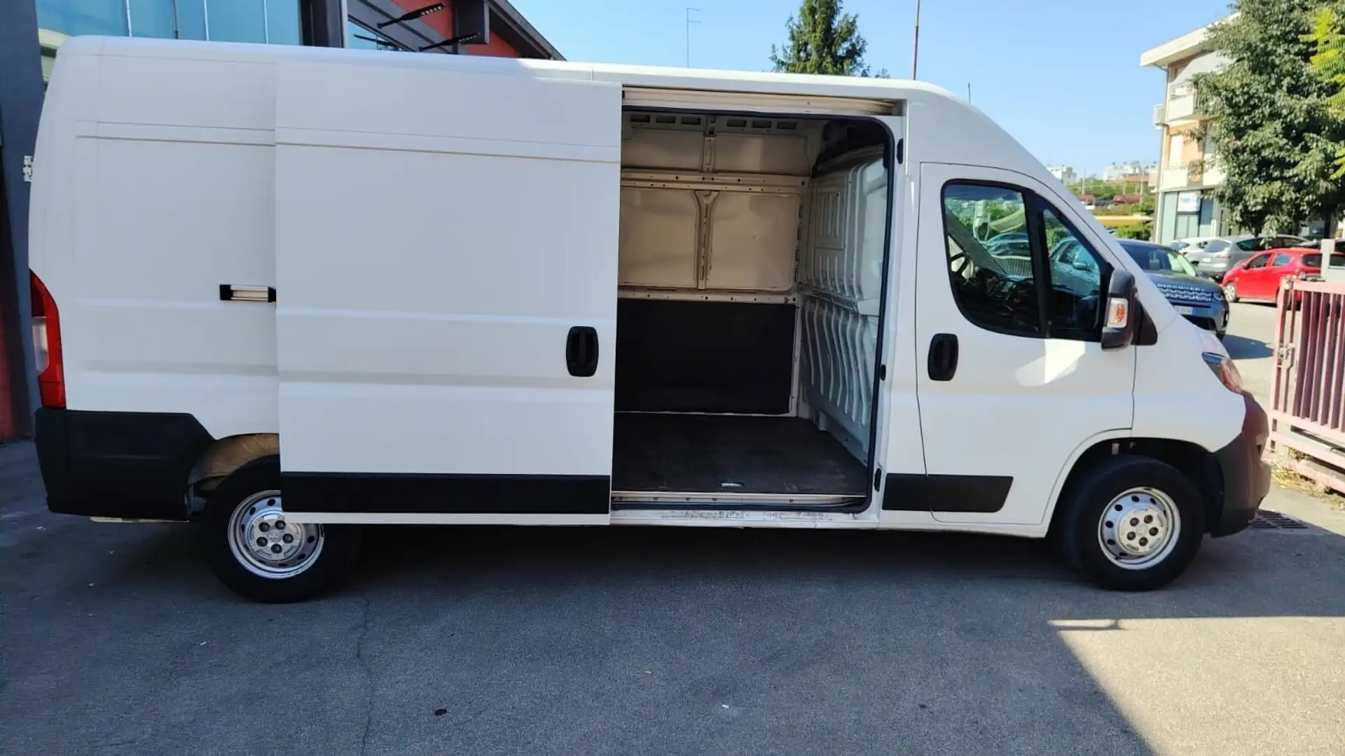 Peugeot Boxer Boxer 335 2.2 BlueHDi 165 S&S PLM-TM Furgone Blanco - 2