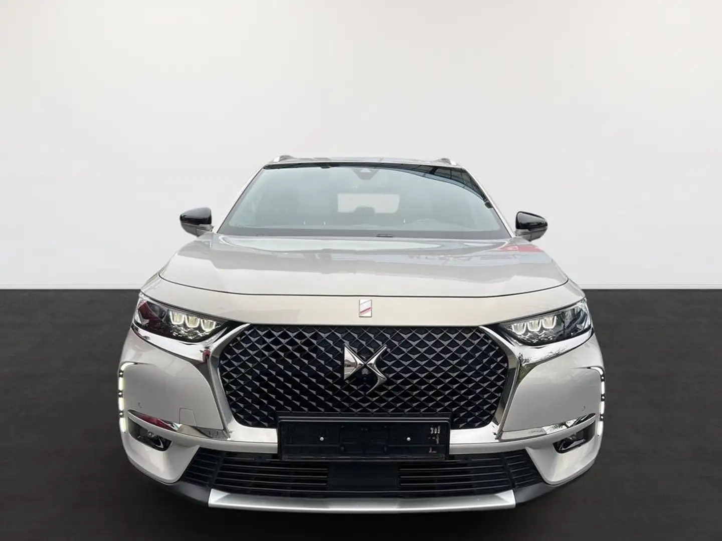 DS Automobiles DS 7 Crossback E-Tense 4x4 300 Be Chic Сірий - 2