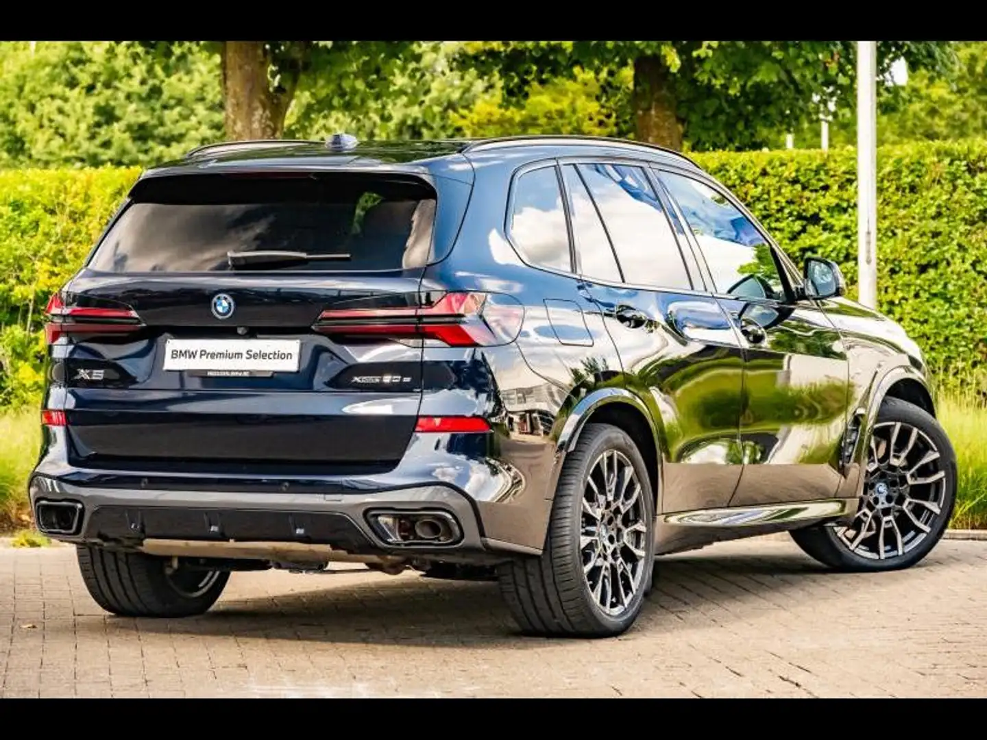 BMW X5 xDrive50e Schwarz - 2